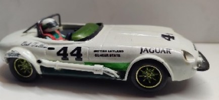 JAGUAR RESINA